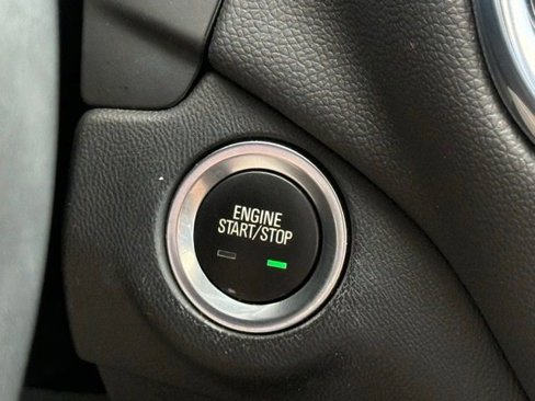 Used 2022 Chevrolet Equinox LT image 30