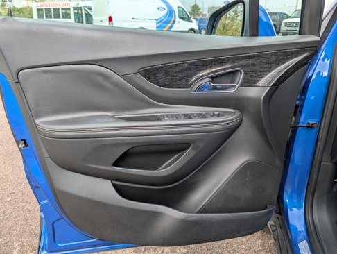 Used 2015 Buick Encore FWD image 30