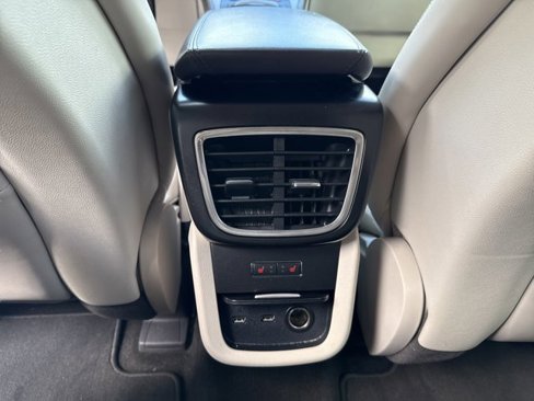 Used 2020 Lincoln Nautilus Reserve w/ Equipment Group 201A image 23