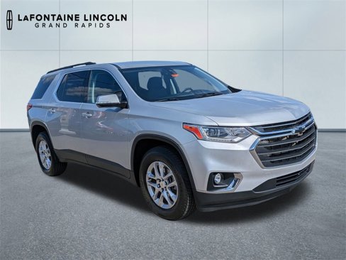 Used 2020 Chevrolet Traverse LT w/ Driver Confidence II Package image 7