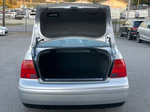 Used 2002 Volkswagen Jetta GLS image 25