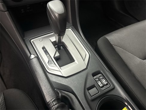 Used 2021 Subaru Impreza 2.0i Premium image 24