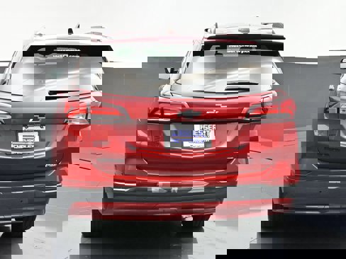 Certified 2022 Chevrolet Equinox RS image 2
