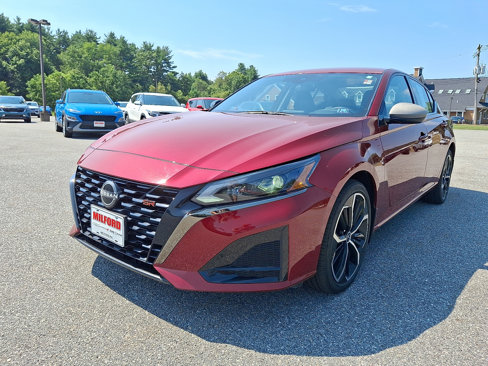 Used 2023 Nissan Altima 2.5 SR image 4