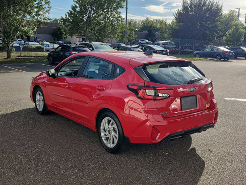 Certified 2025 Subaru Impreza 2.0i image 4