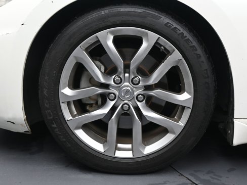 Used 2014 Nissan 370Z Touring w/ Aerodynamics Package image 17