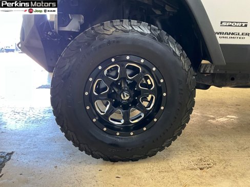 Used 2012 Jeep Wrangler Unlimited Sport w/ Trailer Tow Group image 16