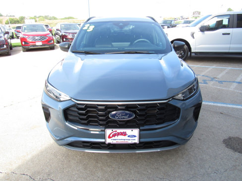 Used 2023 Ford Escape ST-Line w/ Tech Pack #1 image 2