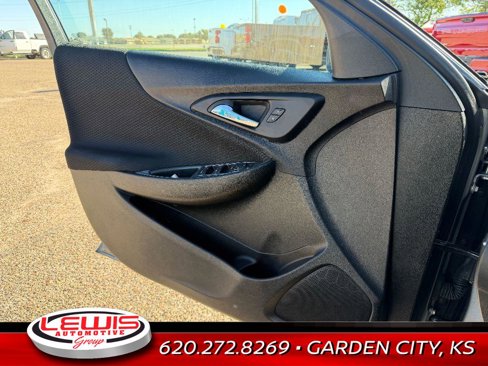 Used 2023 Chevrolet Malibu LT image 11