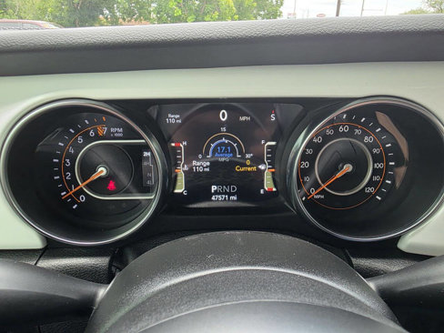 Used 2021 Jeep Wrangler Islander image 41