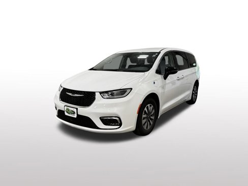 Used 2024 Chrysler Pacifica Select image 2