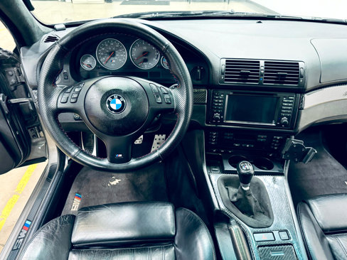 Used 2002 BMW M5 image 38