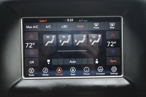 Used 2018 Jeep Grand Cherokee Laredo image 20