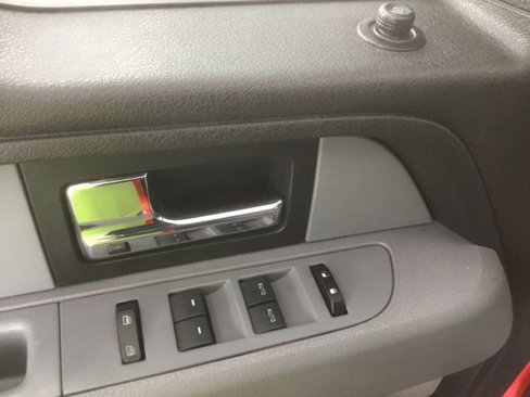 Used 2013 Ford F150 XLT w/ XLT Chrome Pkg image 21