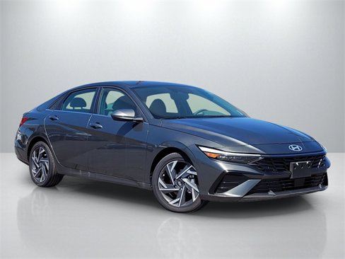 New 2025 Hyundai Elantra SEL image 1