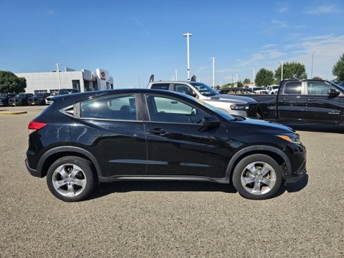 Used 2021 Honda HR-V LX image 6