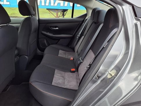 Used 2020 Nissan Sentra SR image 11