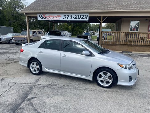 Used 2013 Toyota Corolla S image 1