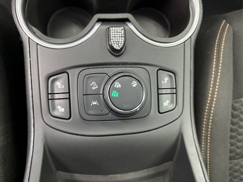 Used 2021 GMC Terrain SLE w/ Driver Convenience Package image 36