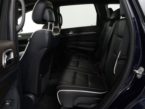 Used 2017 Jeep Grand Cherokee Overland image 15
