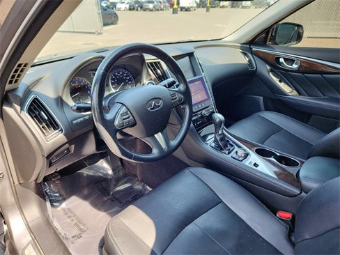 Used 2015 INFINITI Q50 Premium image 16
