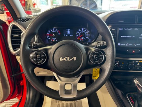 Used 2022 Kia Soul LX w/ Technology Package image 16
