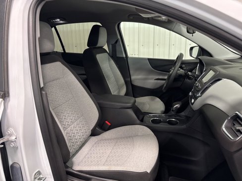 Used 2023 Chevrolet Equinox LS w/ LS Convenience Package image 18