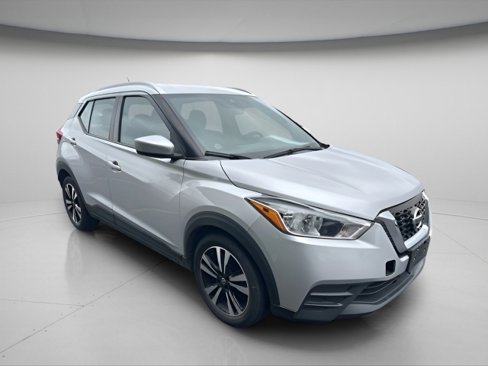 Used 2020 Nissan Kicks SV image 5