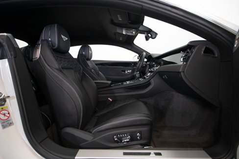 Used 2020 Bentley Continental GT V8 image 42