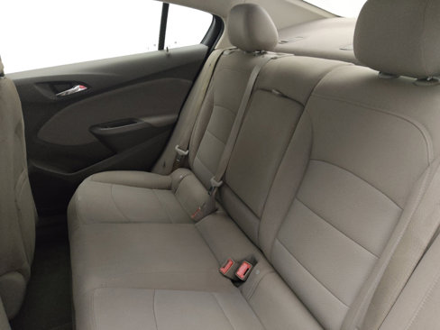 Used 2018 Chevrolet Cruze LT w/ Convenience Package image 18