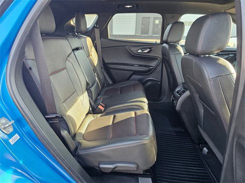 Used 2021 Chevrolet Blazer RS w/ Enhanced Convenience Package image 16