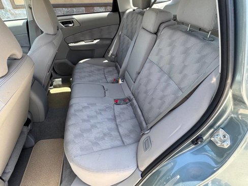 Used 2010 Subaru Forester 2.5X Premium image 14