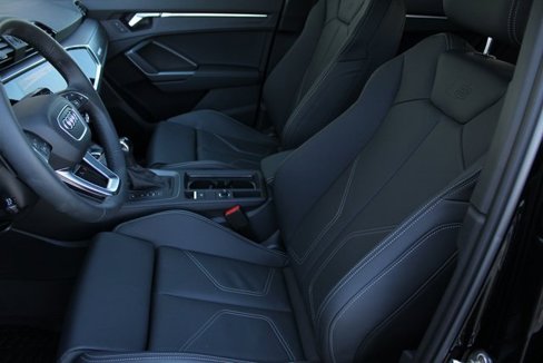 New 2025 Audi Q3 2.0T Premium image 19