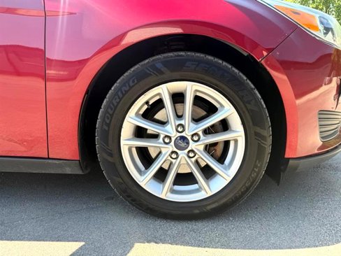 Used 2016 Ford Focus SE image 22