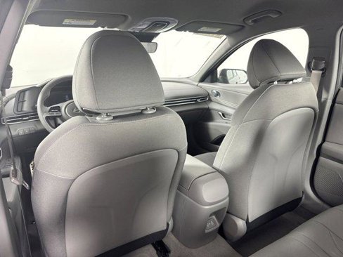 New 2025 Hyundai Elantra Sport image 29