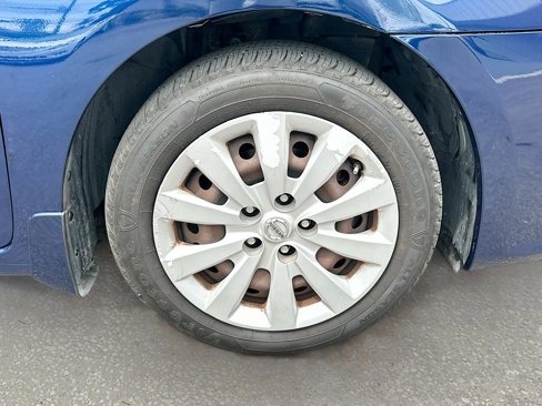 Used 2016 Nissan Sentra S image 27
