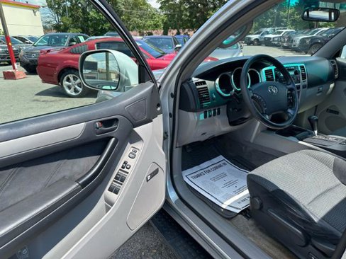 Used 2003 Toyota 4Runner Sport image 11