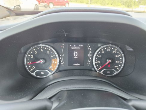 Used 2023 Jeep Renegade Latitude image 23