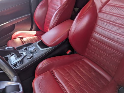 Used 2023 Alfa Romeo Giulia Sprint image 19