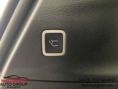 Used 2020 Chrysler Pacifica Limited image 23