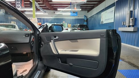 Used 2013 Volvo C70 T5 image 12