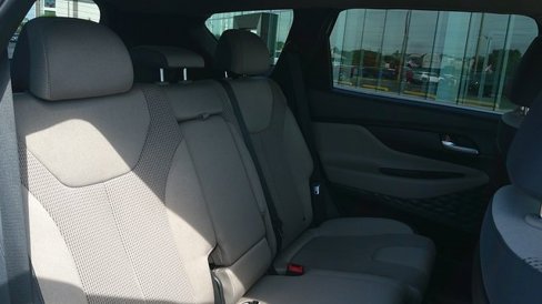 Used 2019 Hyundai Santa Fe SE image 7