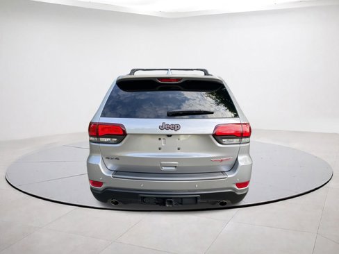 Certified 2021 Jeep Grand Cherokee Trailhawk w/ Trailhawk Luxury Group image 5