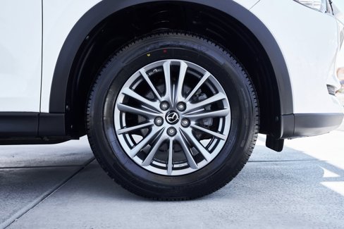 Used 2019 MAZDA CX-5 Sport image 10
