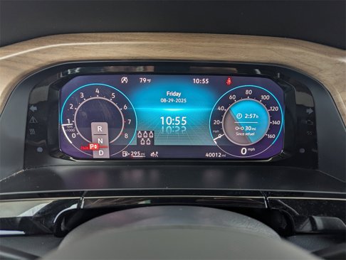 Used 2024 Volkswagen Atlas SE image 41