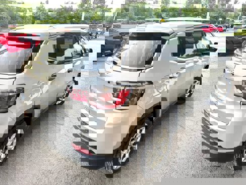 New 2025 Jeep Compass Sport image 5