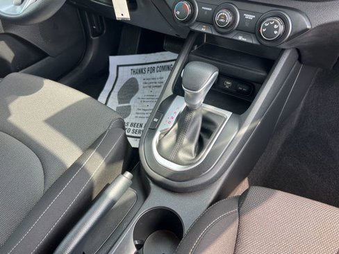 Used 2022 Kia Forte LXS image 30