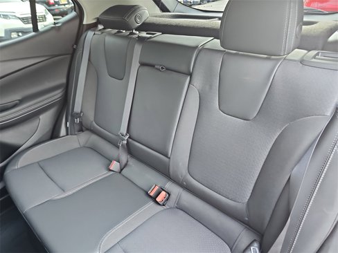 Used 2022 Buick Encore GX Select w/ Sport Touring Package image 15