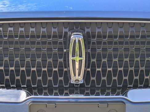 Used 2021 Lincoln Corsair Reserve image 32