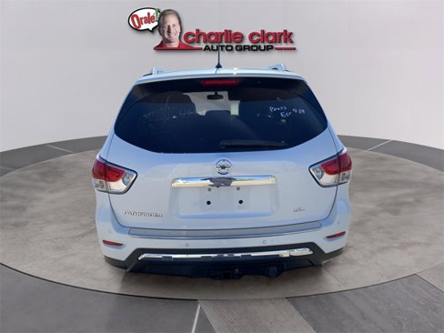 Used 2014 Nissan Pathfinder SL w/ Trailer Tow Package image 5